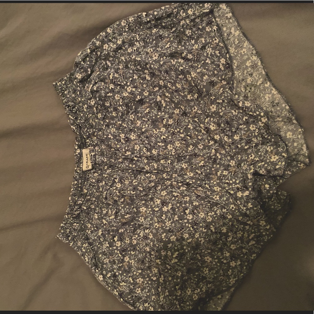 Garage Floral Flowy Shorts